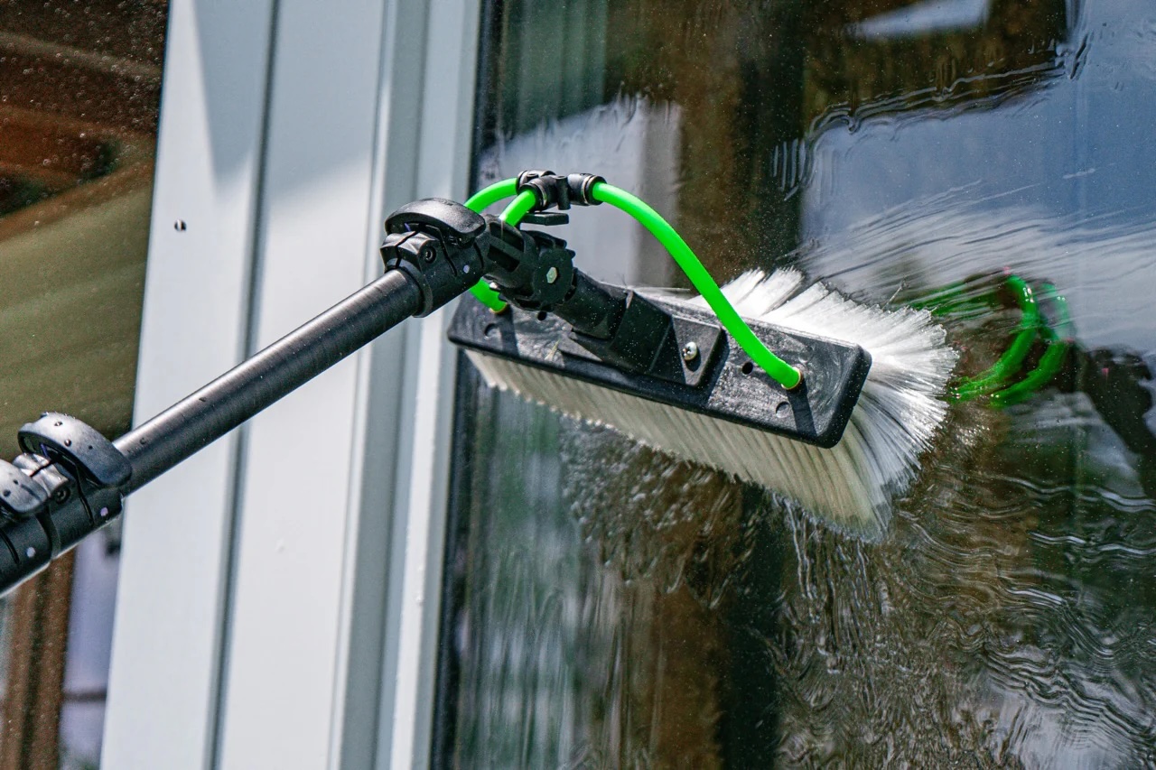 Step 1. SCRUB - Window cleaning process